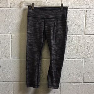 lululemon athletica Pants - Lululemon grey & tan crop legging sz 4 57597 lululemon athletica Pants - Lululemon grey & tan crop legging sz 4 57597